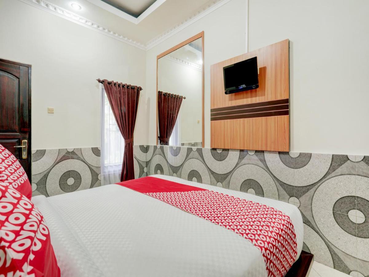 Sempidi Oyo 90131 Liberty Guest House מראה חיצוני תמונה