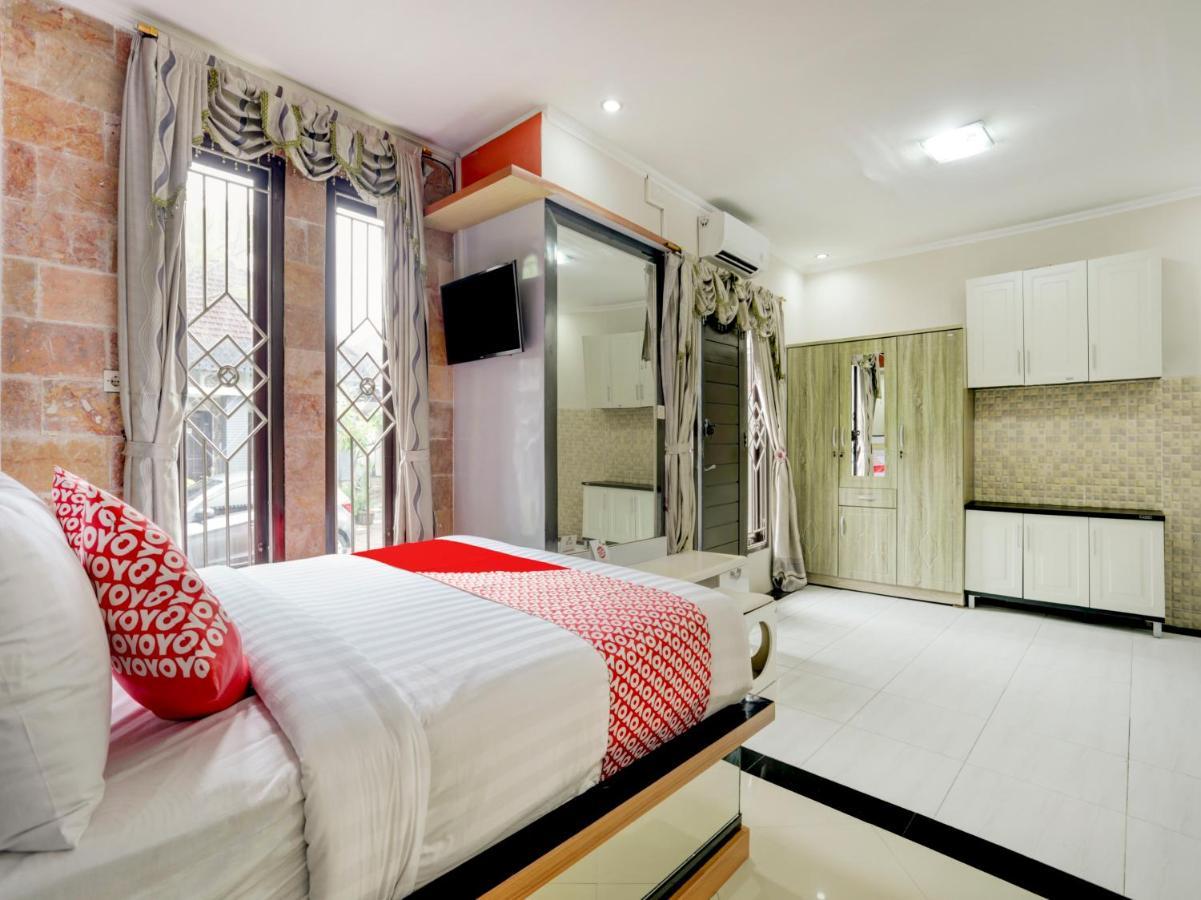 Sempidi Oyo 90131 Liberty Guest House מראה חיצוני תמונה
