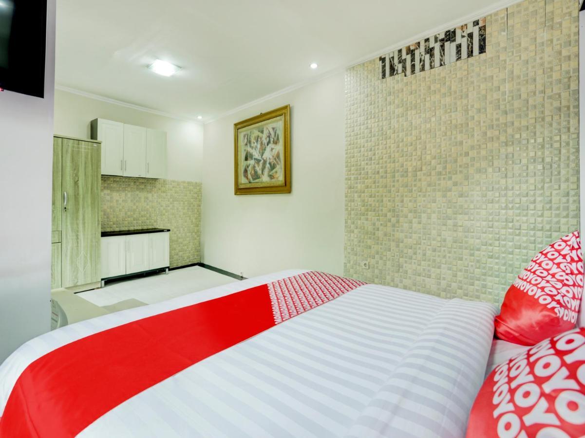 Sempidi Oyo 90131 Liberty Guest House מראה חיצוני תמונה